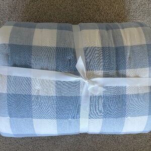 Pottery Barn Kids Full/Queen Comforter &Shams